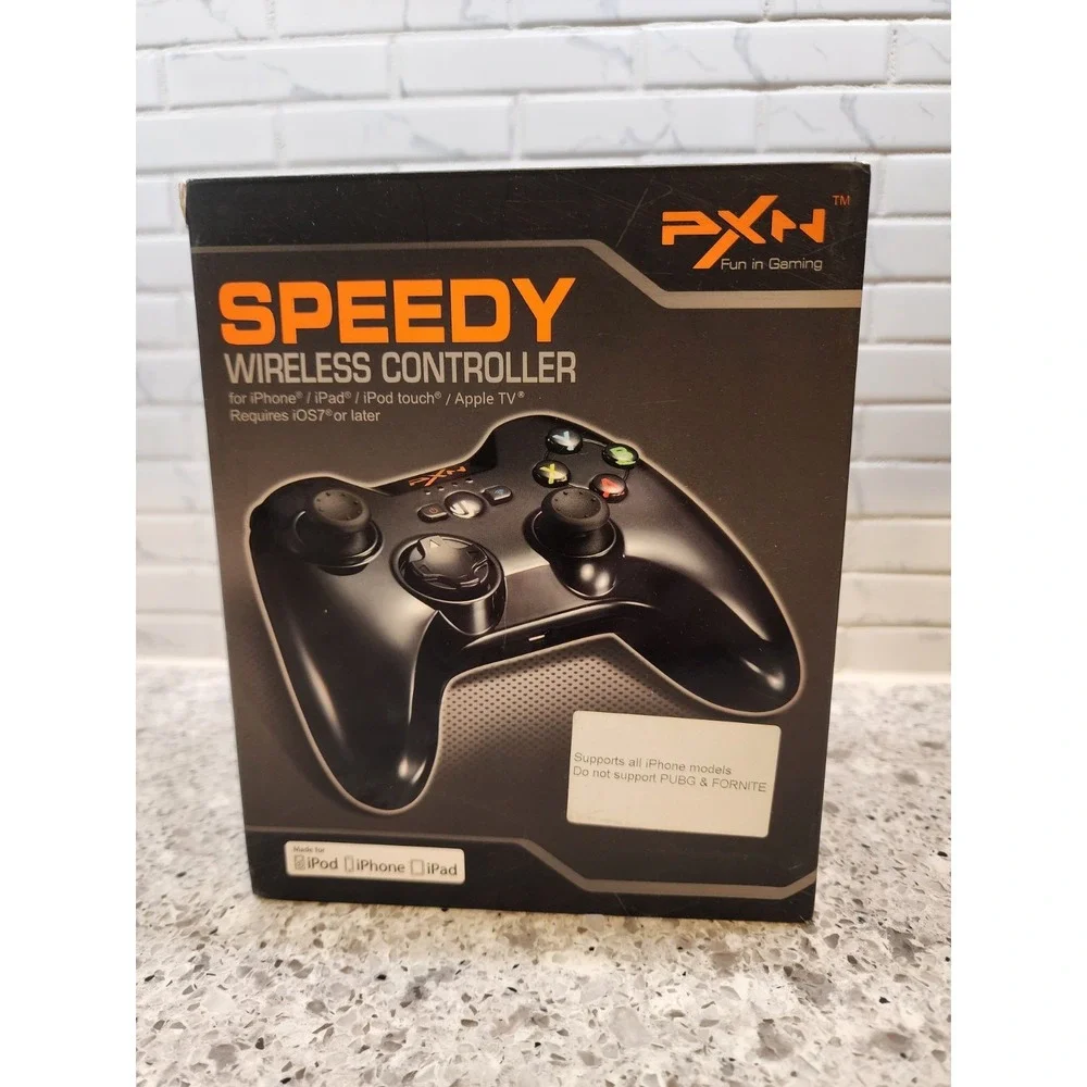 PXN Speedy Wireless Controller iphone ipod ipad Gamepad w/ Phone Clip